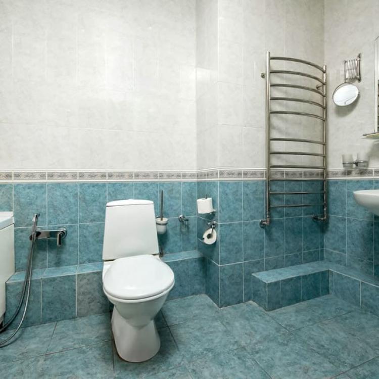 Совмешенный санузел 2 местного 1 комнатного Повышенной комфортности Junior Suite, Корпус С санатория Машук Аква-Терм в Железноводске